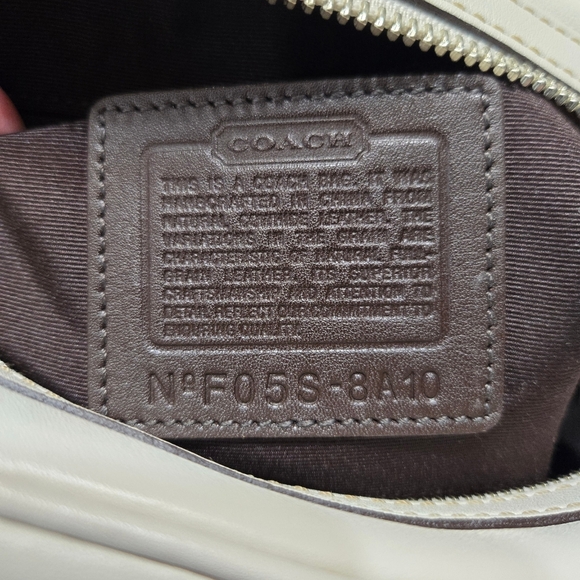 Coach 2005 Ivory Soho Satchel - Picture 7 of 9